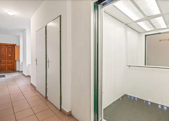 Velvet Glow - Gym - Parking Viena